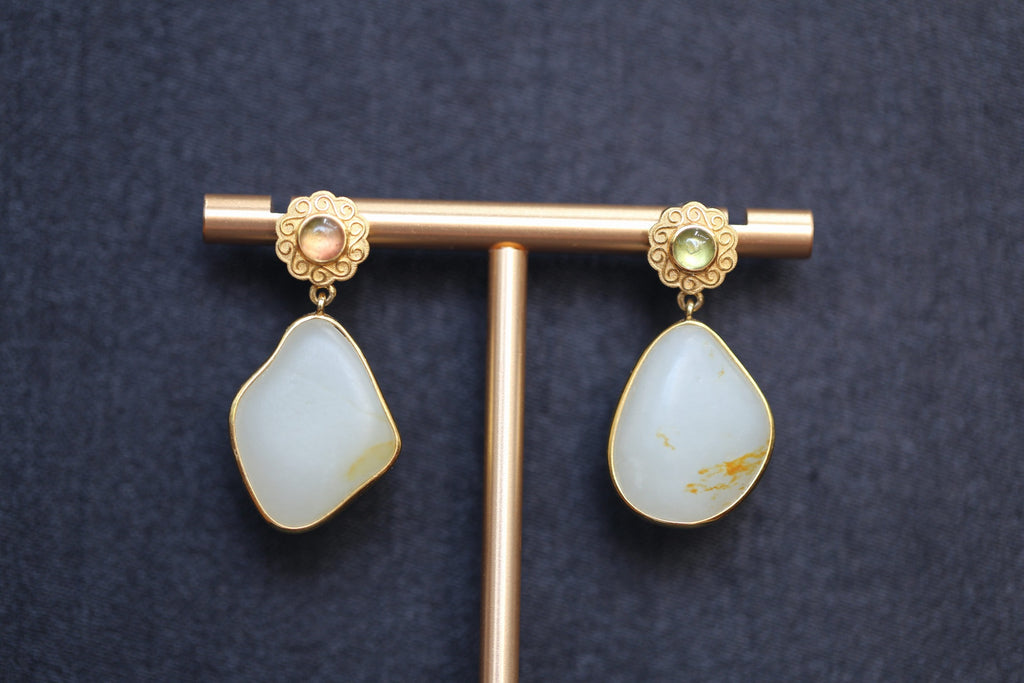 ATELIER 008 · Suet White — nephrite jade earrings, front