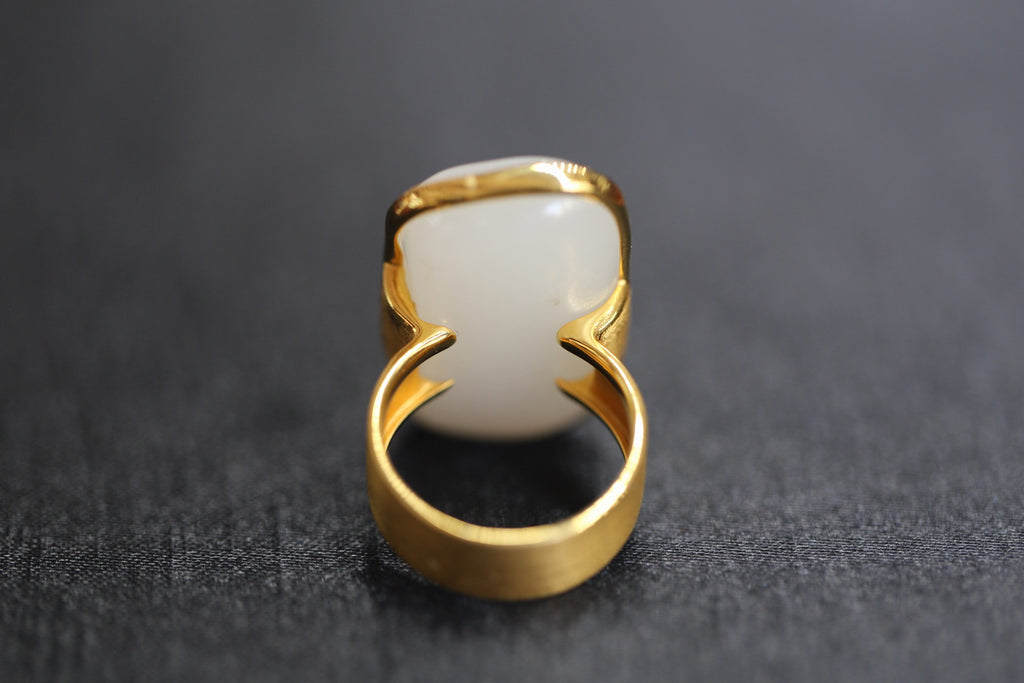 ATELIER 009 · Multi-Colour — nephrite jade ring, back view