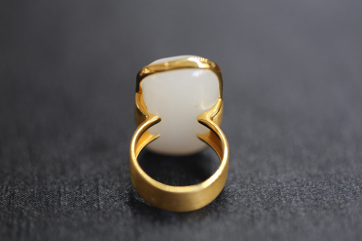 ATELIER 009 · Multi-Colour — nephrite jade ring, back view