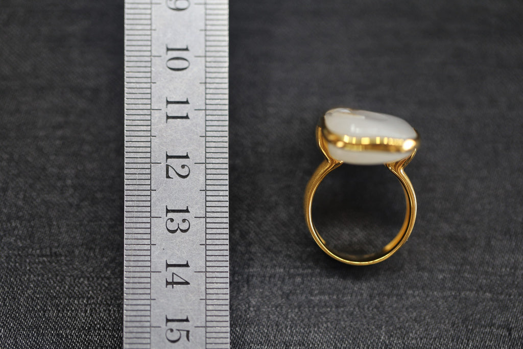 ATELIER 009 · Multi-Colour — nephrite jade ring, size reference