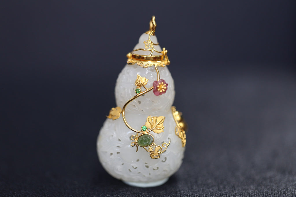 ATELIER 011 · Suet White — nephrite jade carving, front