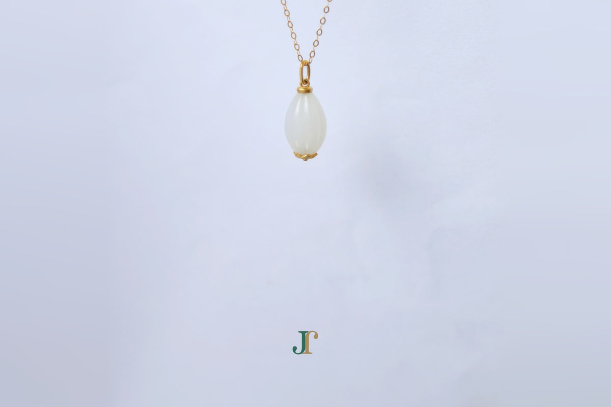 ATELIER 031 · Suet White — nephrite jade necklace, hanging view