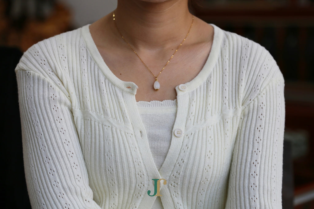 ATELIER 031 · Suet White — nephrite jade necklace, on the model