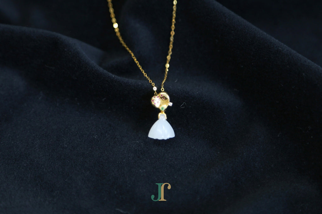 ATELIER 033 · Suet White — nephrite jade pendant, close view