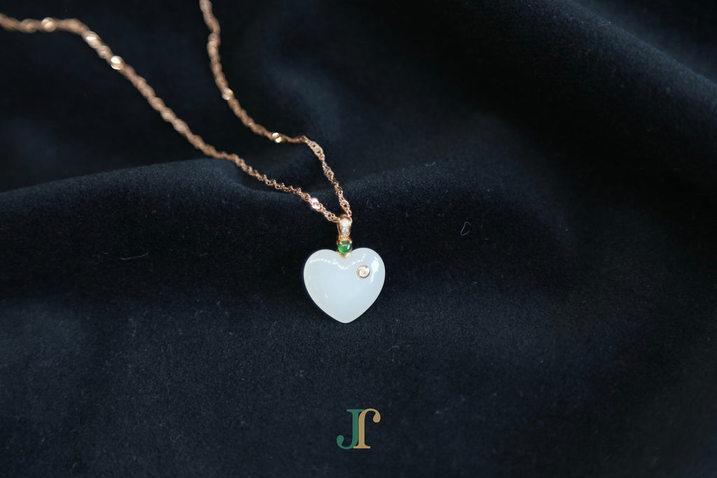 ATELIER 034 · Suet White — nephrite jade pendant, close view
