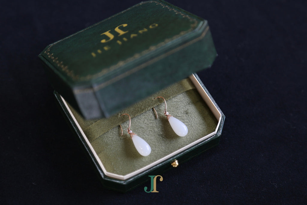 ATELIER 035 · Suet White — nephrite jade earrings, packaging