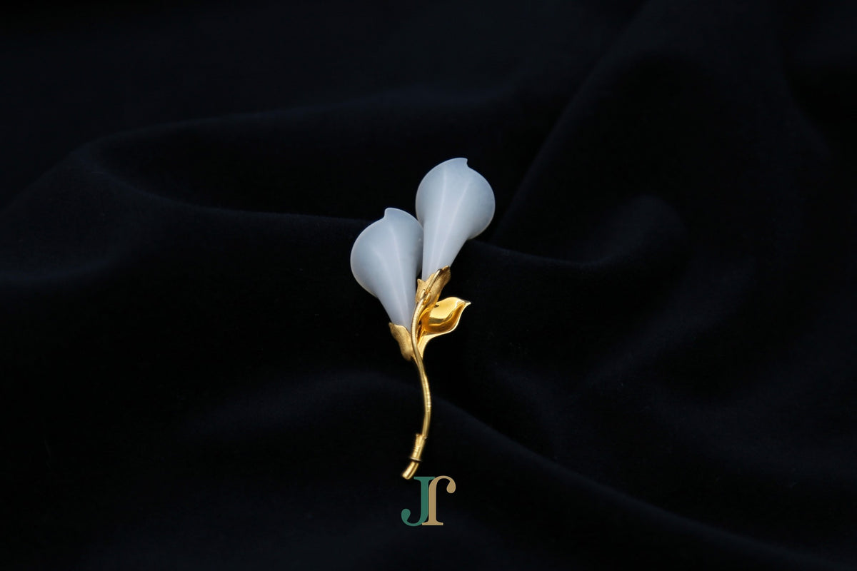 ATELIER 036 · Suet White — nephrite jade brooch, back view