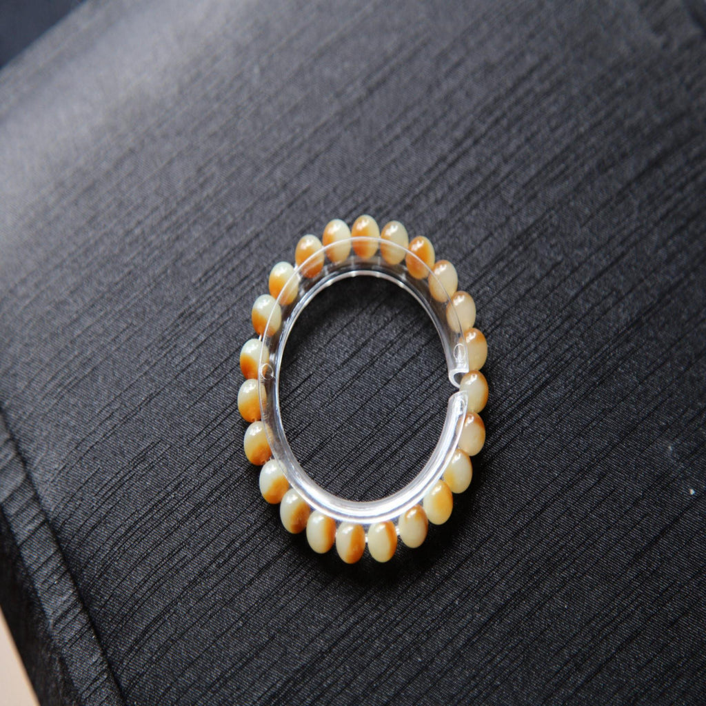 GAIA Earthy Honey Amber — natural nephrite jade bead bracelet, front