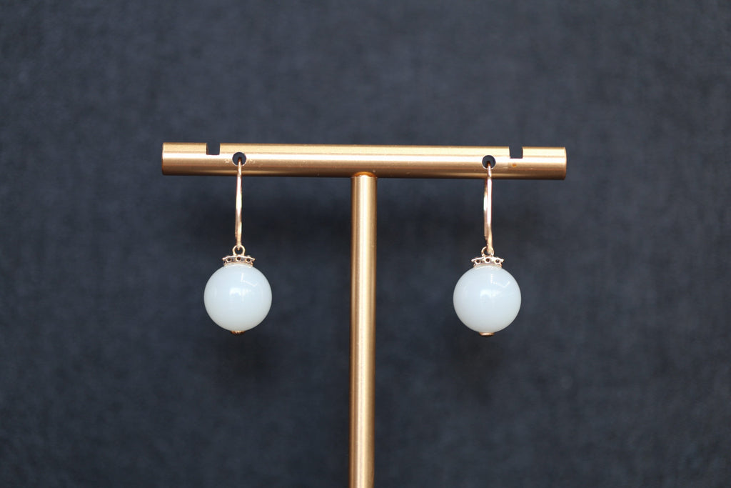 GAIA Luna 10 · Suet White — nephrite jade earrings, close view