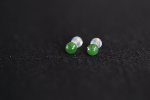 GAIA Luna 6 · Spinach Green — nephrite jade earrings, front