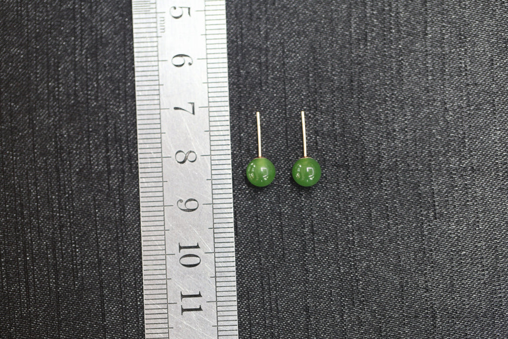 GAIA Luna 6 · Spinach Green — nephrite jade earrings, size reference