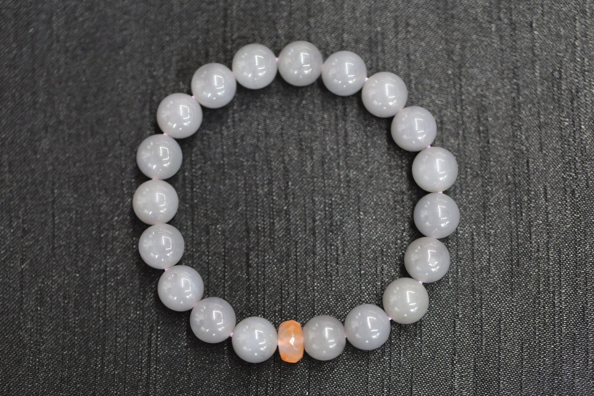 GAIA Earthy 10 · Smoky Lilac — nephrite jade bead bracelet, front