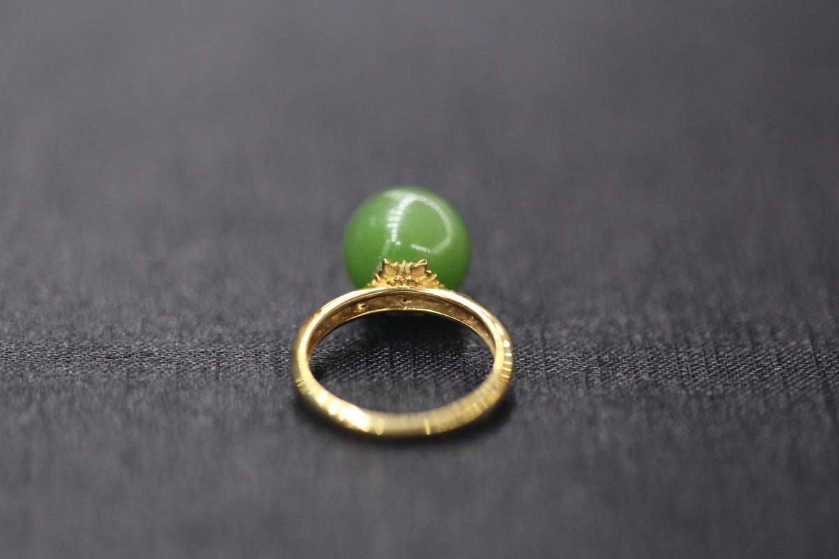 GAIA Spirit 12 · Willow Green — nephrite jade ring, close view
