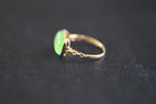 GALET 001 · Willow Green — nephrite jade ring, detail