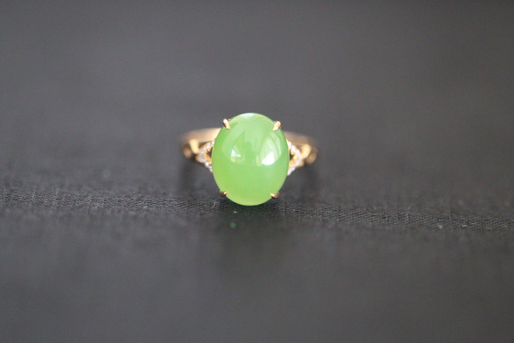 GALET 005 · Willow Green — nephrite jade ring, front