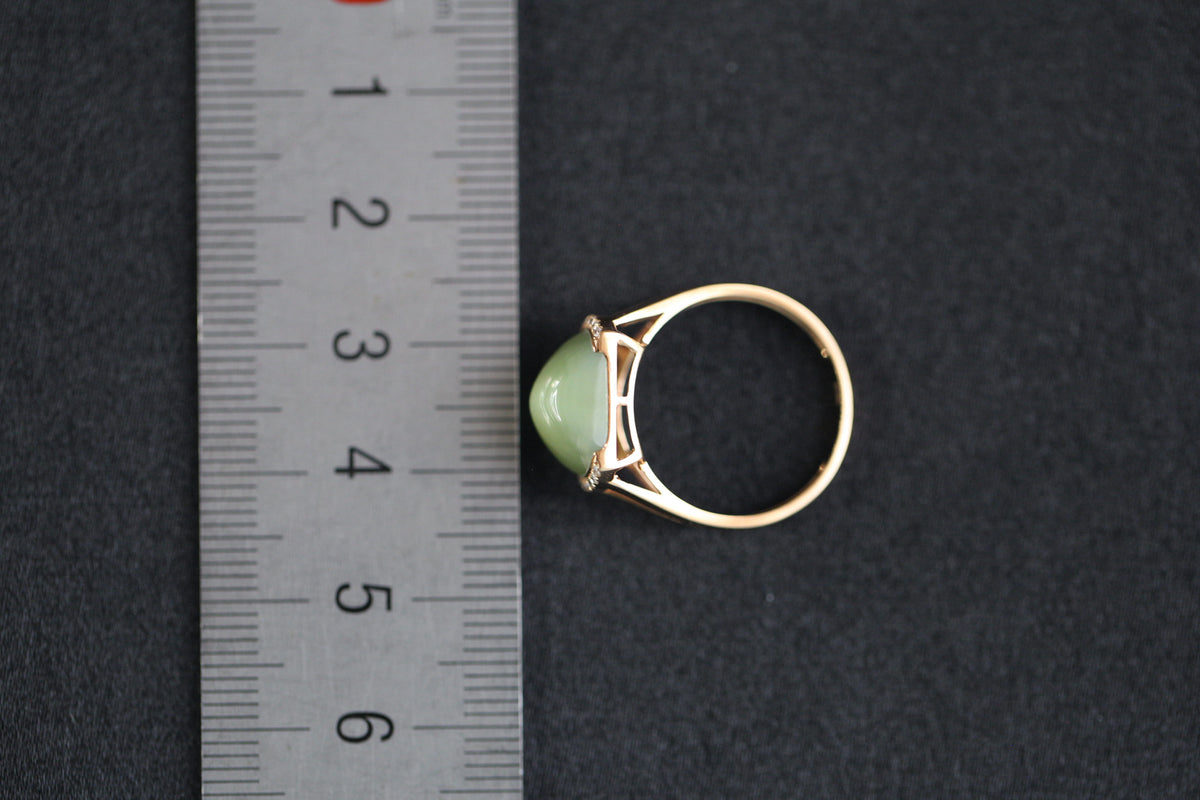 GALET 007 · Cat's Eye — nephrite jade ring, detail