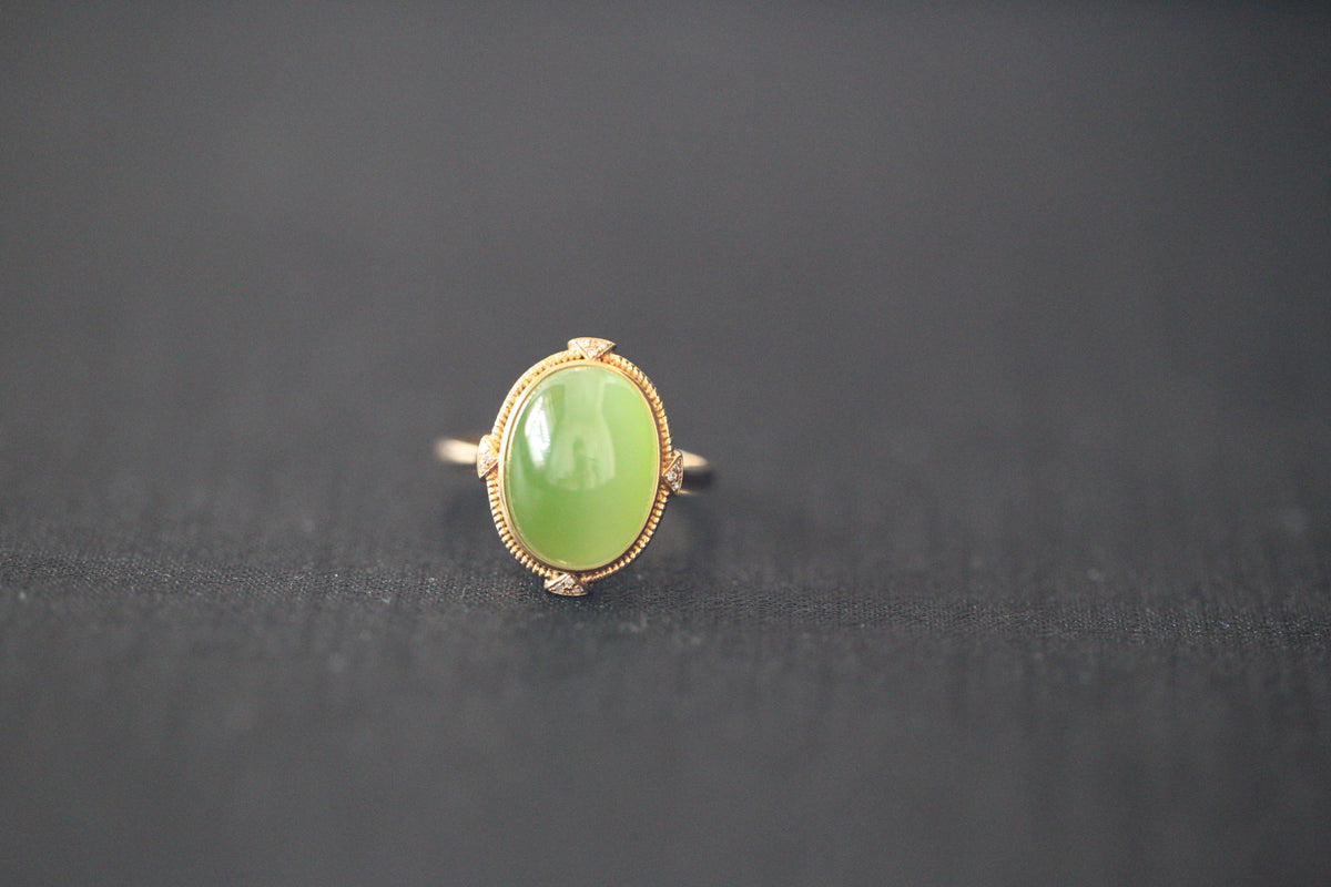 GALET 008 · Cat's Eye — nephrite jade ring, front