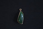 GALET 012 · Spinach Green — nephrite jade pendant, front