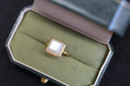 GALET 018 · Lotus Pink — nephrite jade ring, packaging