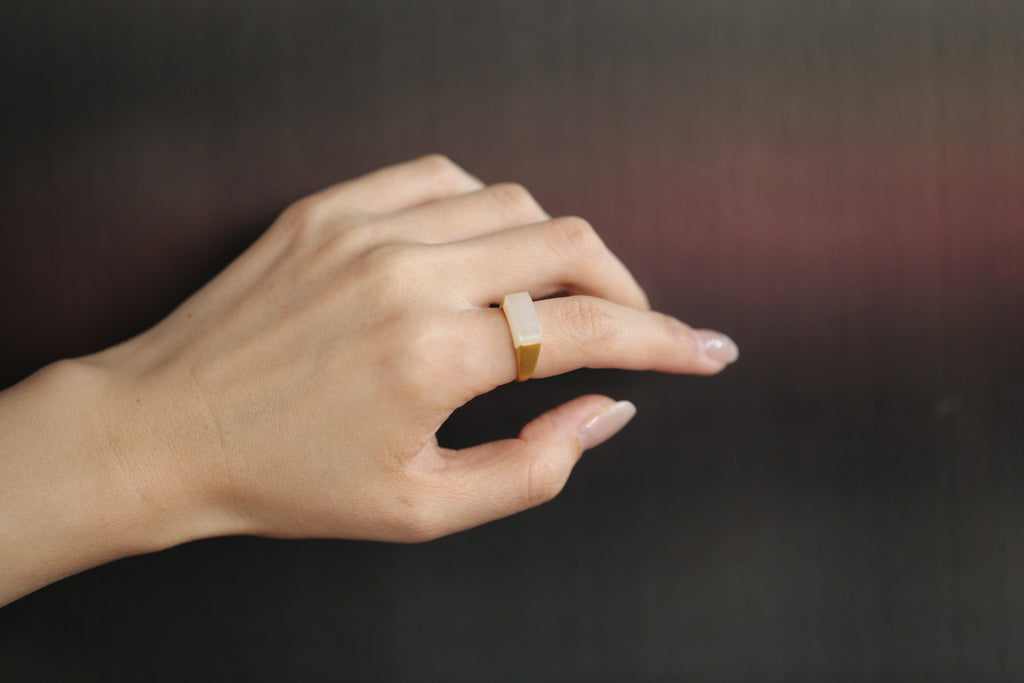 GALET 019 · Lotus Pink — nephrite jade ring, on the model