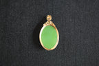 GALET 027 · Willow Green — nephrite jade pendant, back view