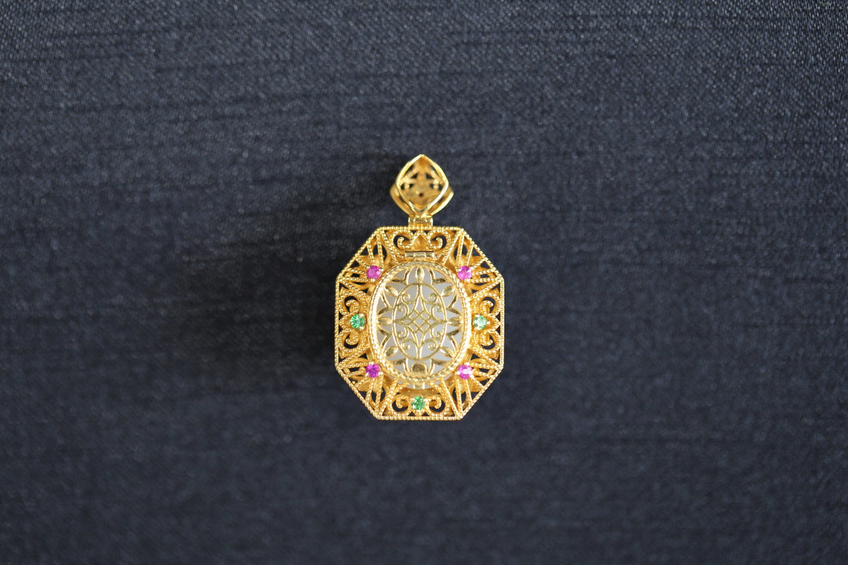 GALET 029 · Suet White — nephrite jade pendant, back view