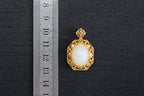 GALET 029 · Suet White — nephrite jade pendant, size reference