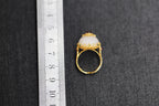 GALET 030 · Suet White — nephrite jade ring, size reference