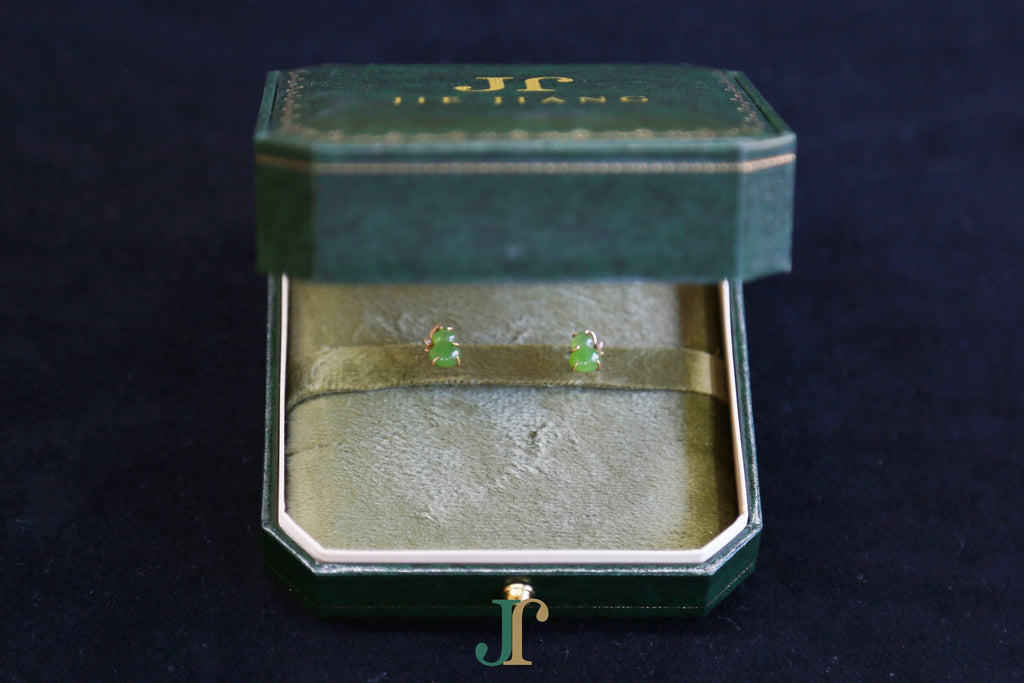 GALET 036 · Willow Green — nephrite jade earrings, in the gift box