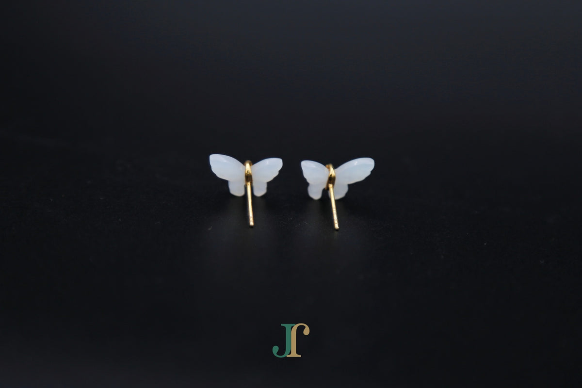 GALET 037 · Suet White — nephrite jade earrings, back view