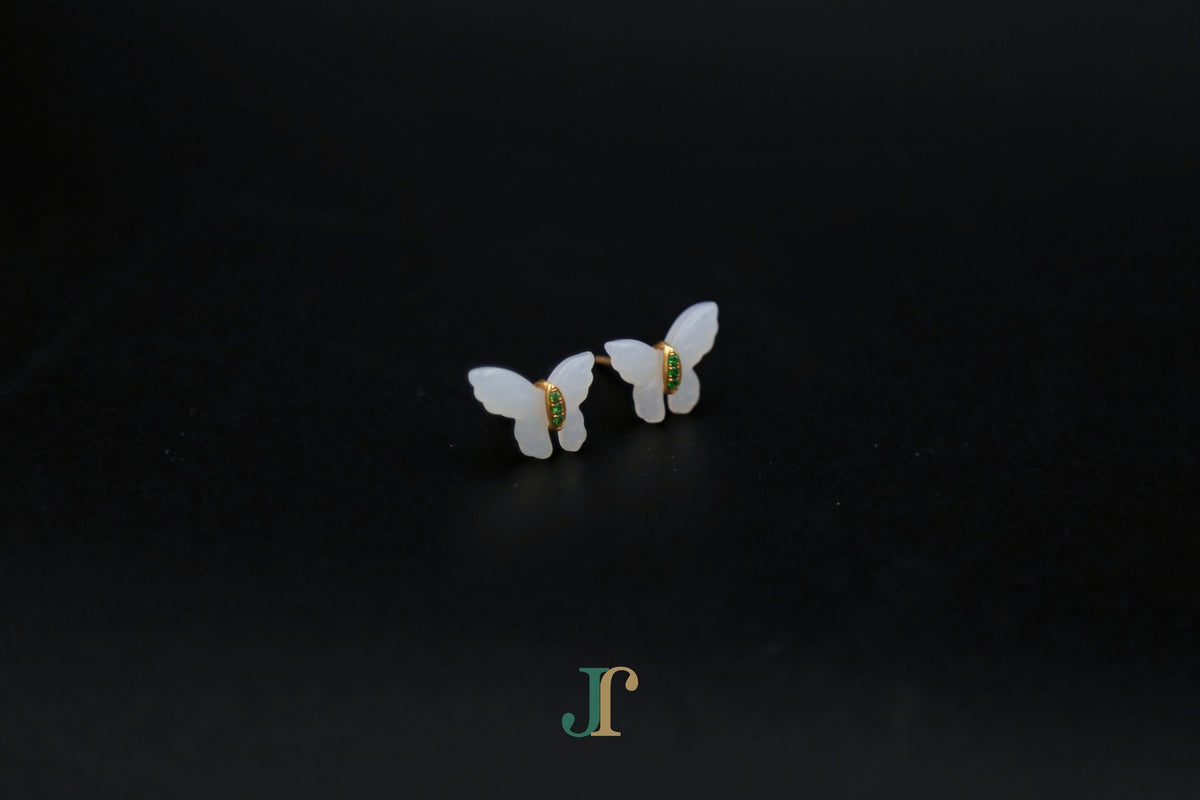GALET 037 · Suet White — nephrite jade earrings, angled view