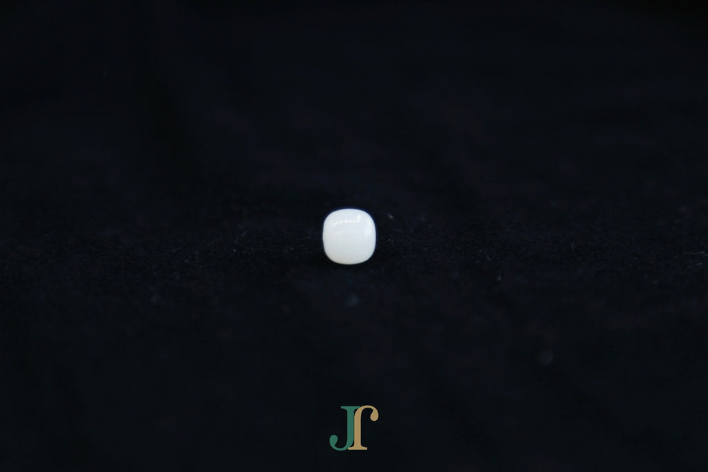 PILLAR Pure 10×9 · Suet White — nephrite jade cylinder necklace, close view