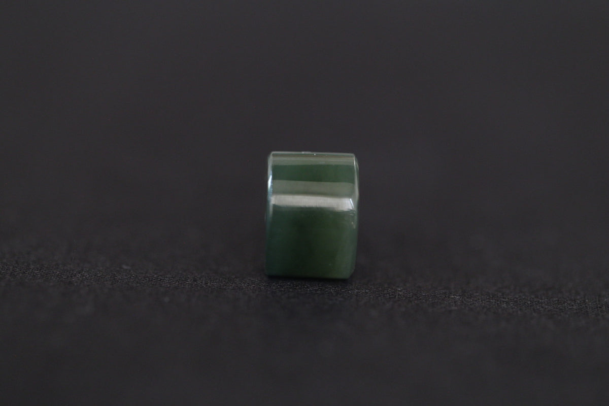 PILLAR Pure 16×11.2 · Spinach Green — nephrite jade pendant, front