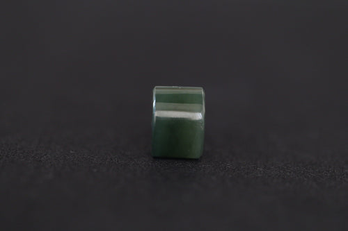PILLAR Pure 16×11.2 · Spinach Green — nephrite jade pendant, front
