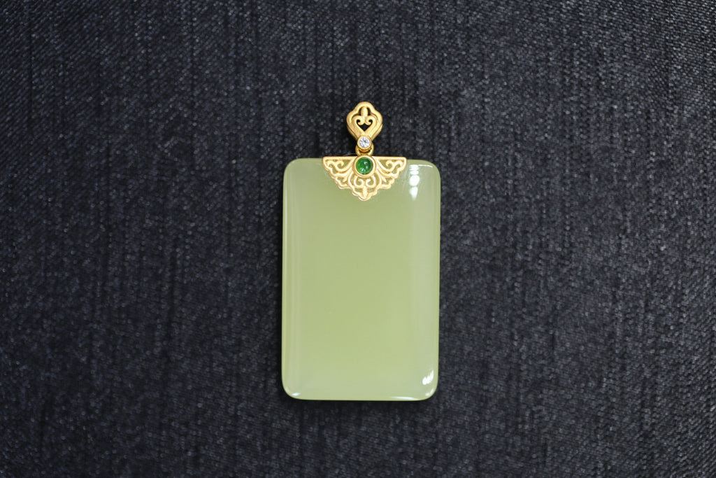 TABULA 008 · Golden Green — nephrite jade pendant, front