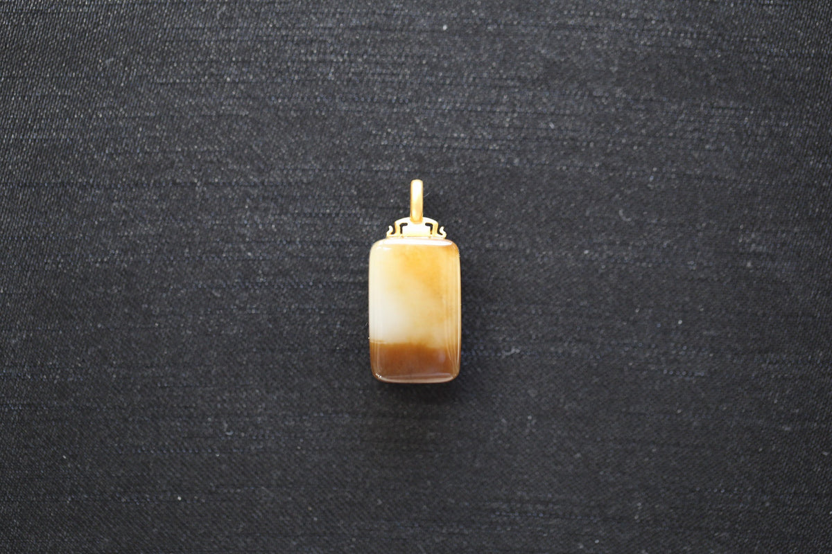 TABULA 012 · Multi-Colour — nephrite jade pendant, front